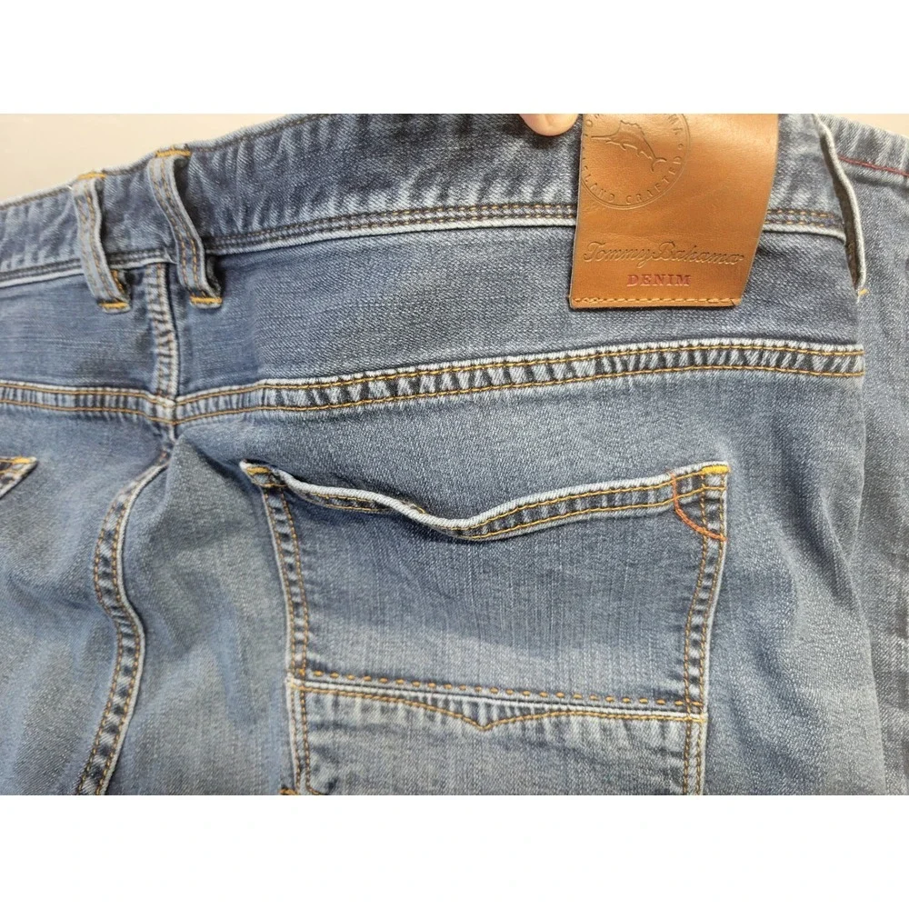 Tommy‎ Bahama Mens 42x34 Medium Wash Stretch Denim Jeans Straight Leg Blue